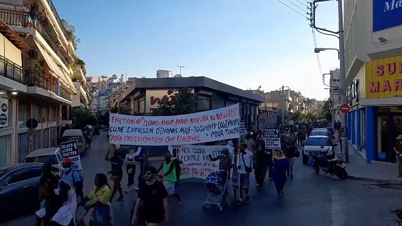 Διαδήλωση από μετανάστ(ρι)ες και ντόπιους ενάντια στις βίαιες απομακρύνσεις από το καμπ στον Ελαιώνα
