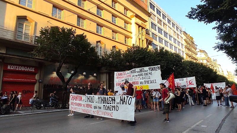 Αντιπολεμικές διαδηλώσεις στη Θεσσαλονίκη ενάντια στην Ετήσια Σύνοδο του ΝΑΤΟ – ΦΩΤΟΓΡΑΦΙΕΣ/ΒΙΝΤΕΟ